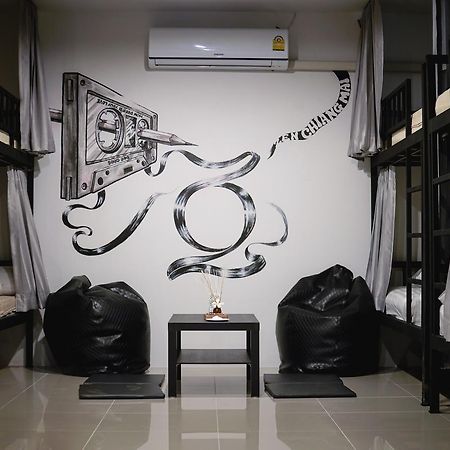 Zen Hostel Chiangmai Чіангмай Екстер'єр фото